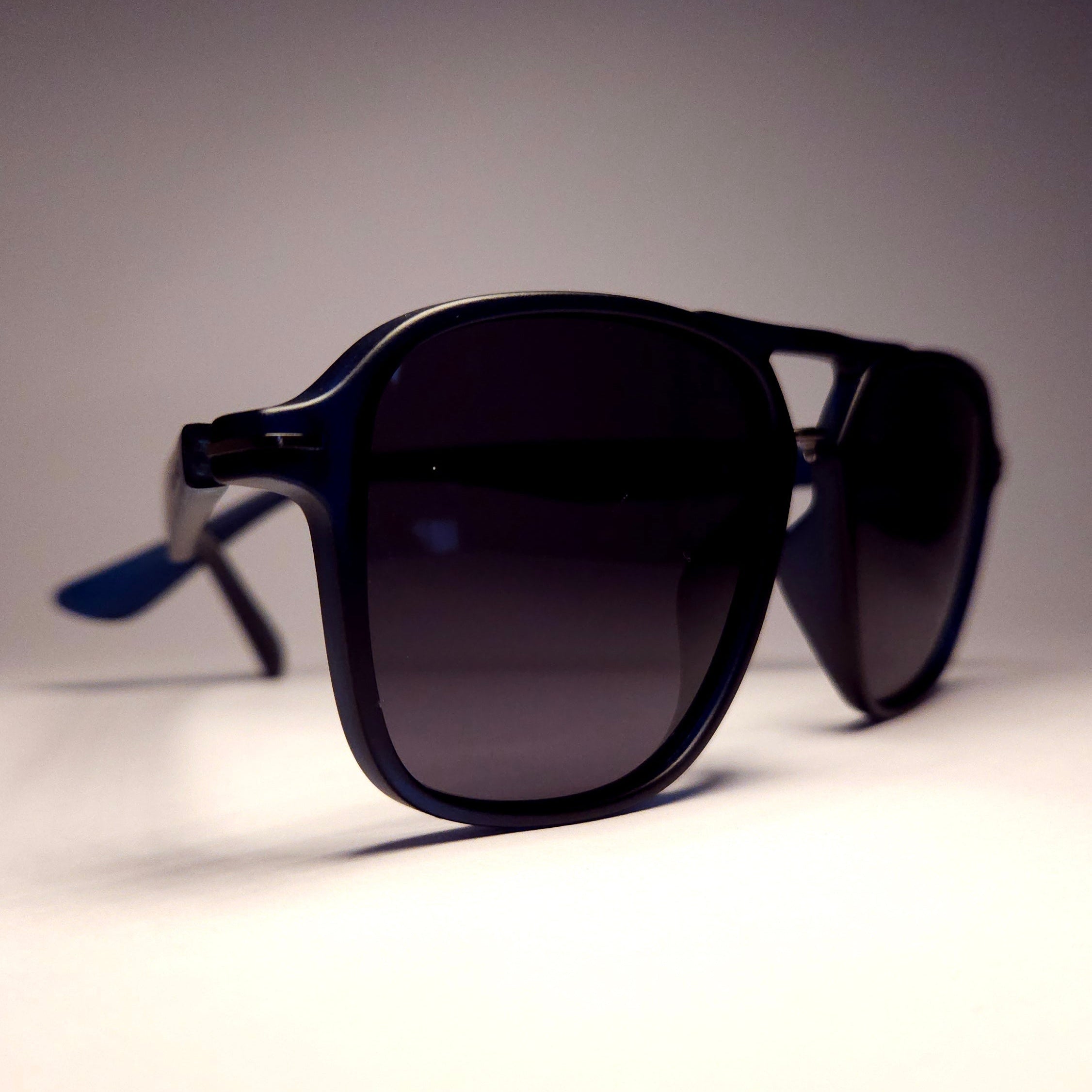 OLIWER MARTINO ECONOMY