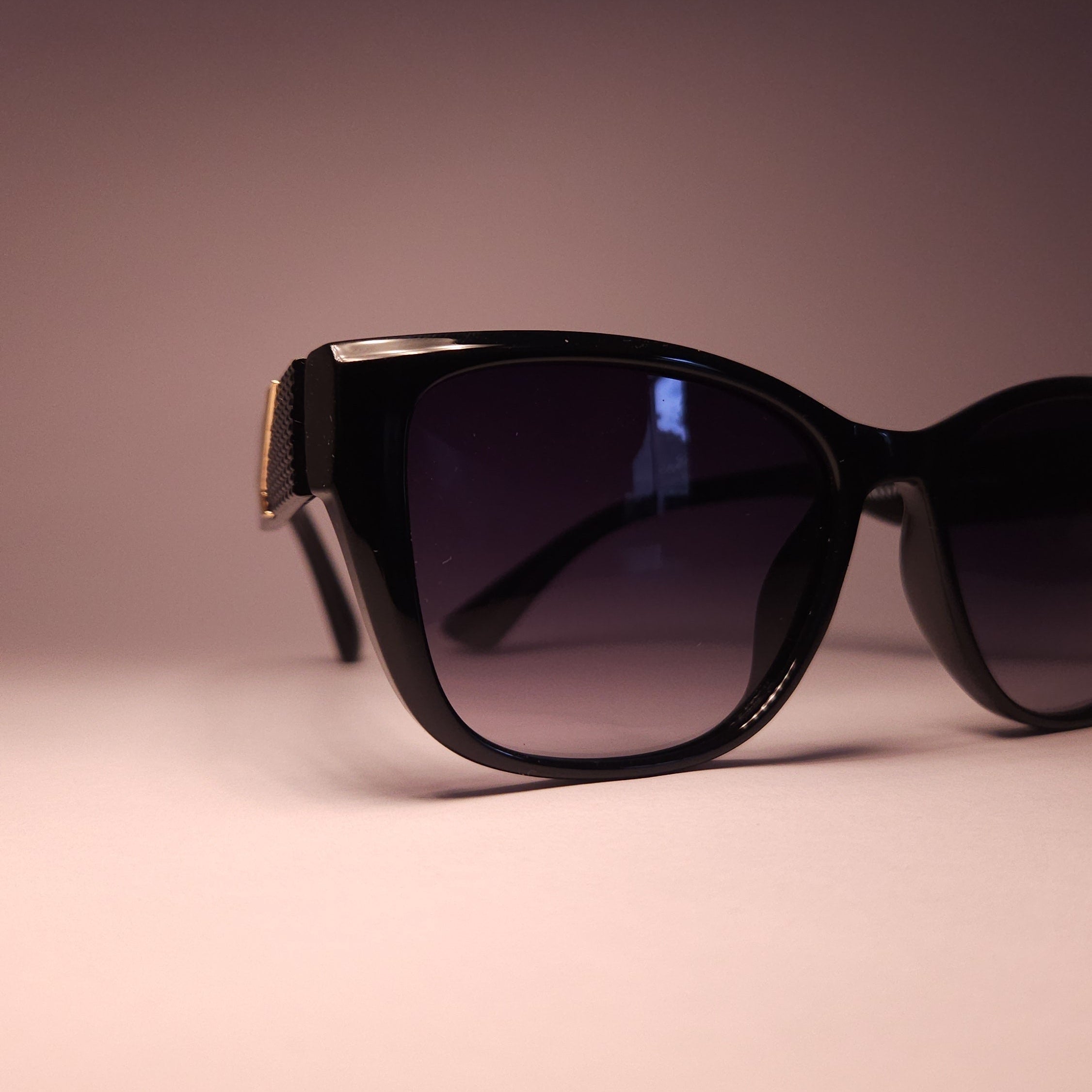 OLIWER MARTINO ECONOMY