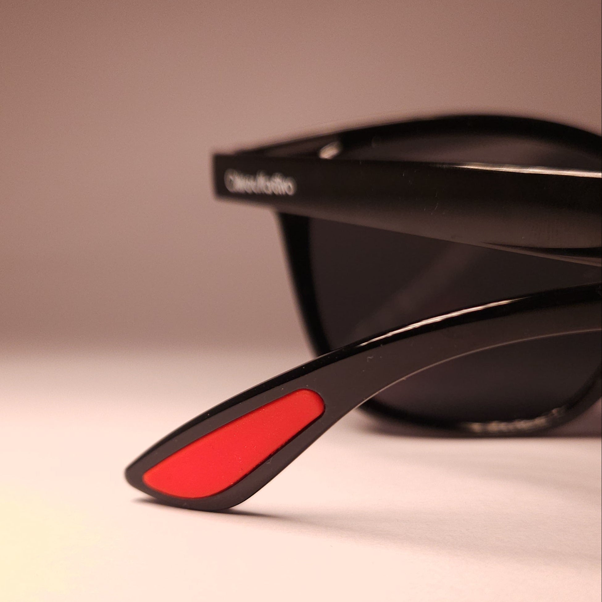 OLIWER MARTINO ECONOMY