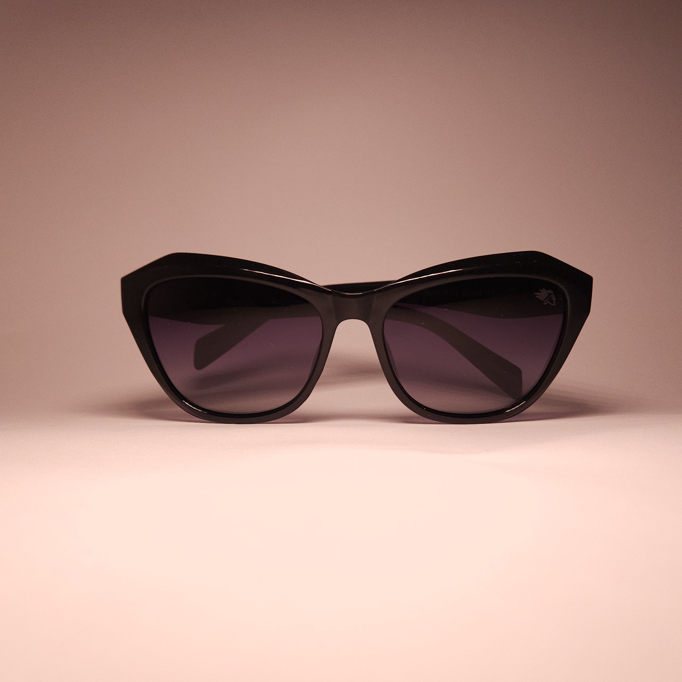 OLIWER MARTINO ECONOMY