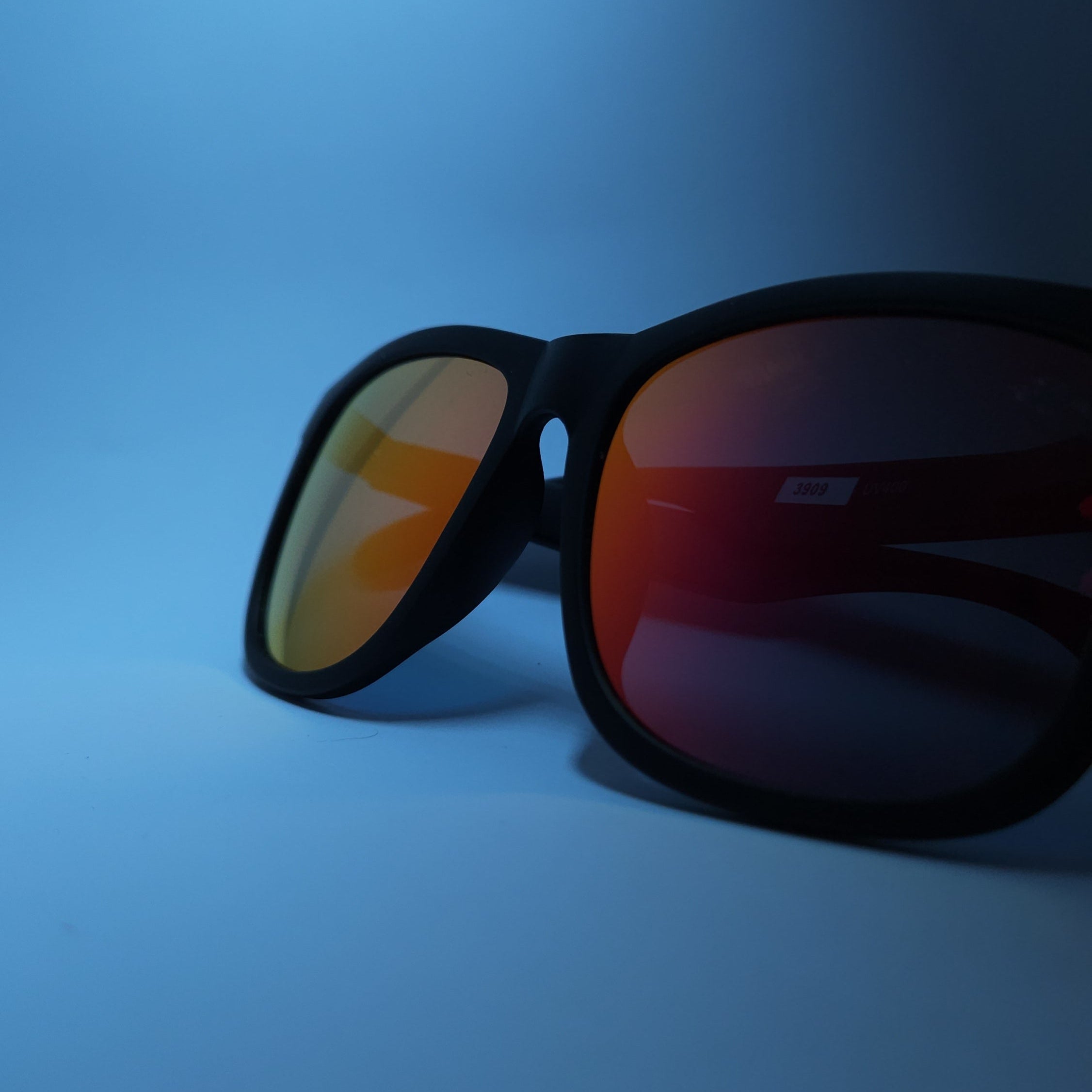 OLIWER MARTINO ECONOMY